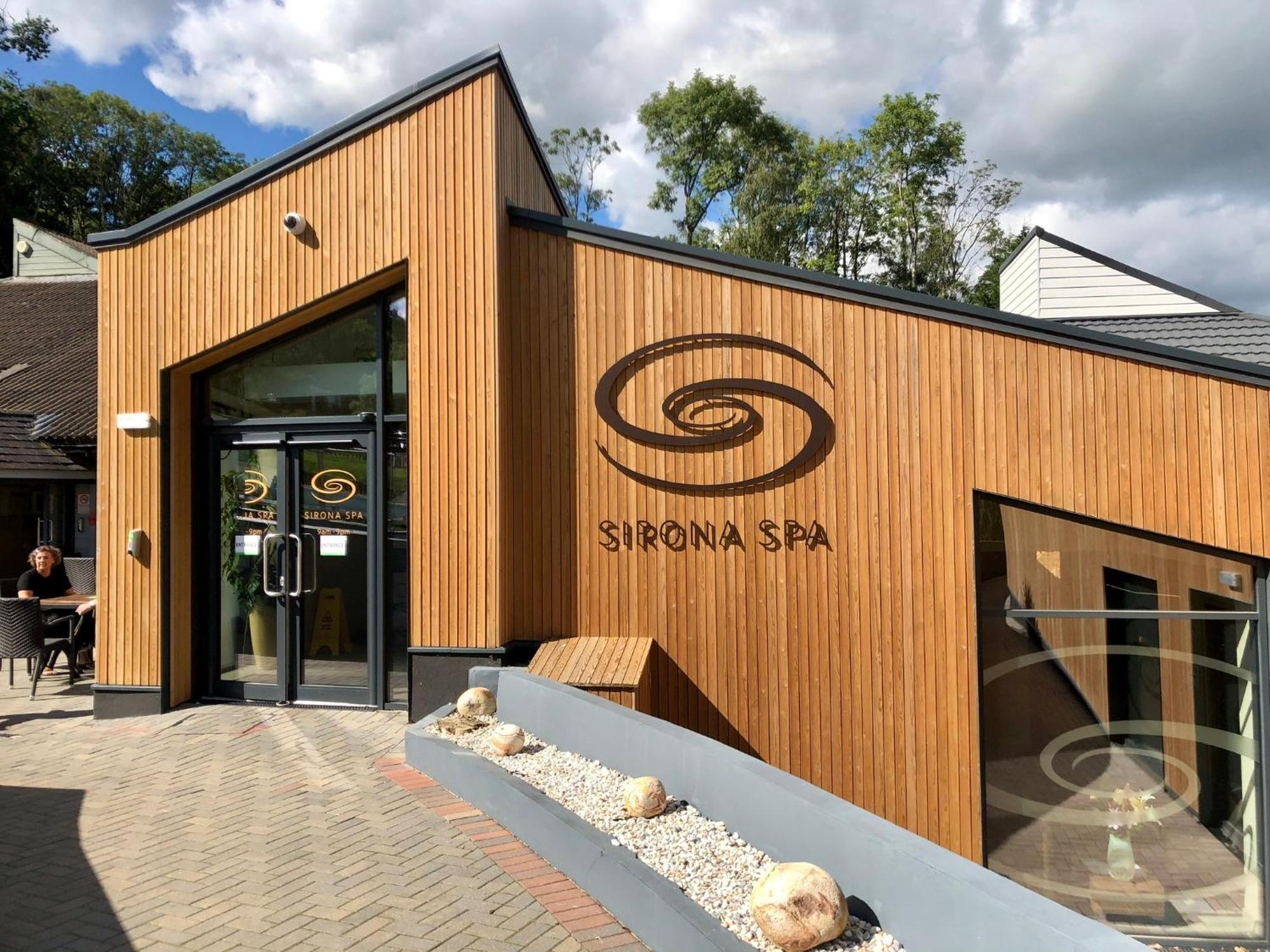Peaceful Cowslip Lodge - Finlake Spa Resort In Devon Chudleigh Exterior photo